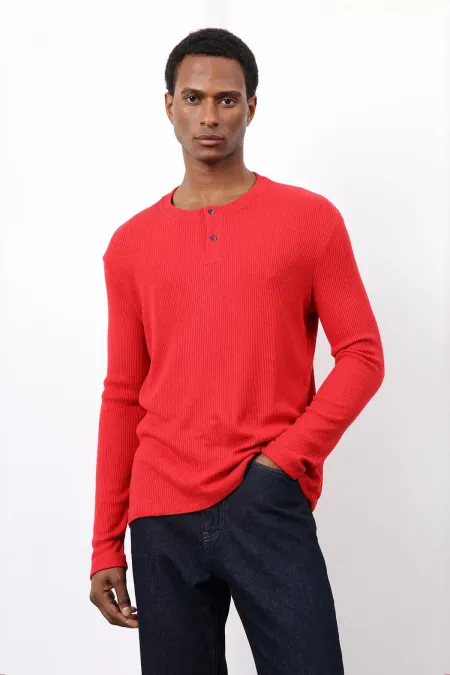 T-shirt Antioch rouge côtelé à col boutonné