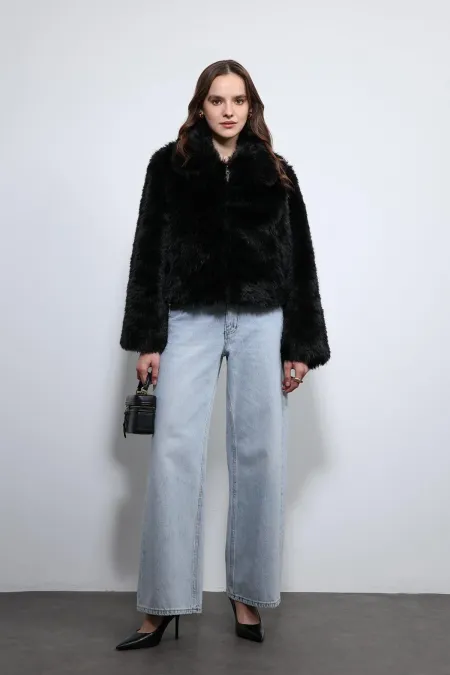 Antioch Siyah Peluş Görünümlü Mont