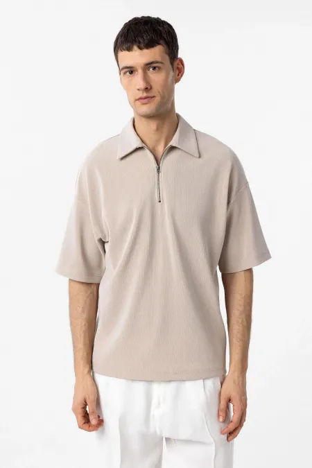 T-shirt polo zippé Antioch beige coupe décontractée pour homme
