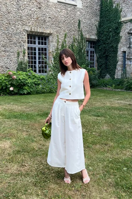 Antioch White Linen Blend Women's Vest