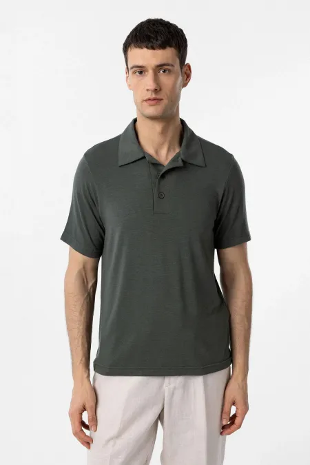 T-shirt à col polo Antioch kaki coupe classique pour homme