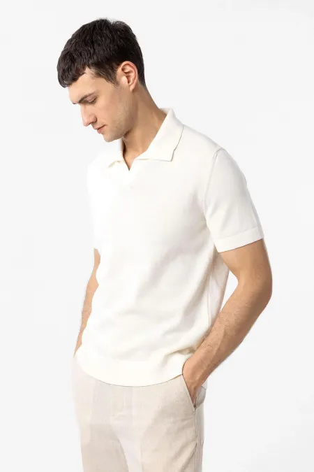 T-shirt Antioch Ecru 100% coton à col Apache en maille