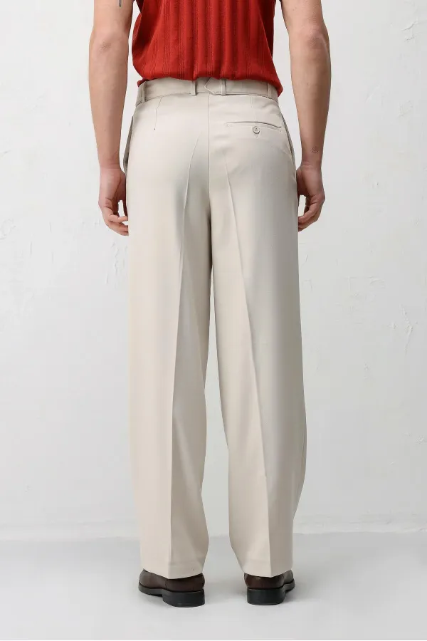 Pantalon homme Antioch beige coupe décontractée avec ceinture