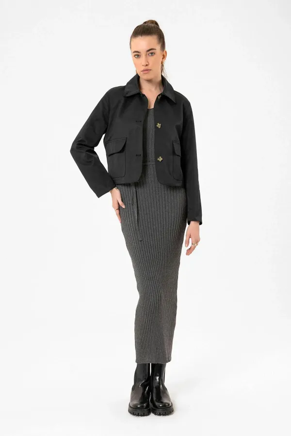 Antioch Black Women's Seasonal Thin Short Jacket