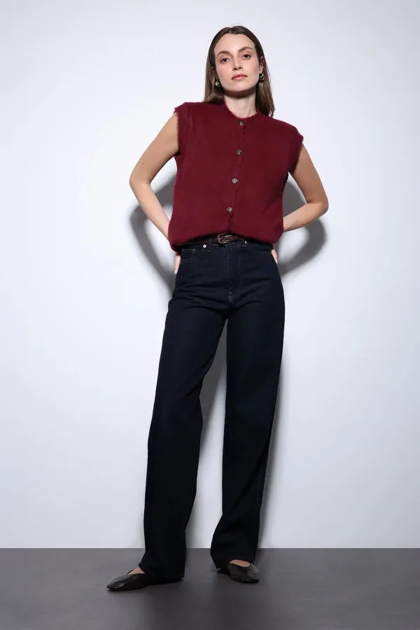 Antioch Burgundy Textured Women's Knitted Vest