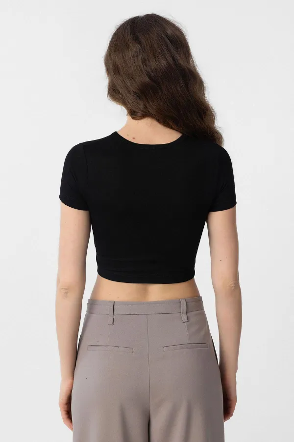 T-shirt court noir Antioch pour femmes