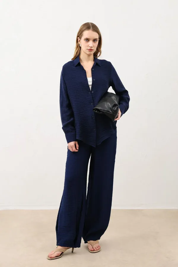 Antioch Lacivert Dökümlü Müslin Kadın Gömlek