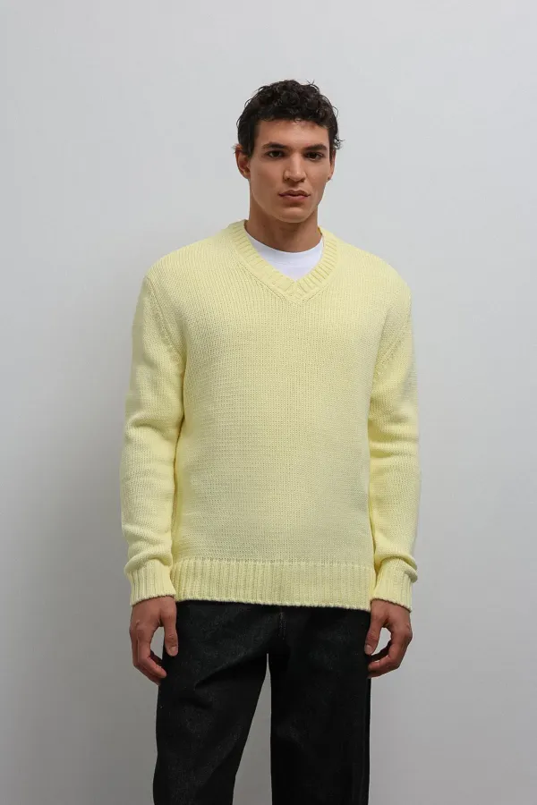 Antioch Yellow Textured V-Neck Men's Sweater