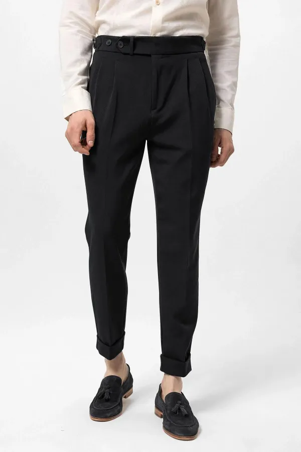 Pantalon homme Antioch noir à taille haute plissée et coupe carotte