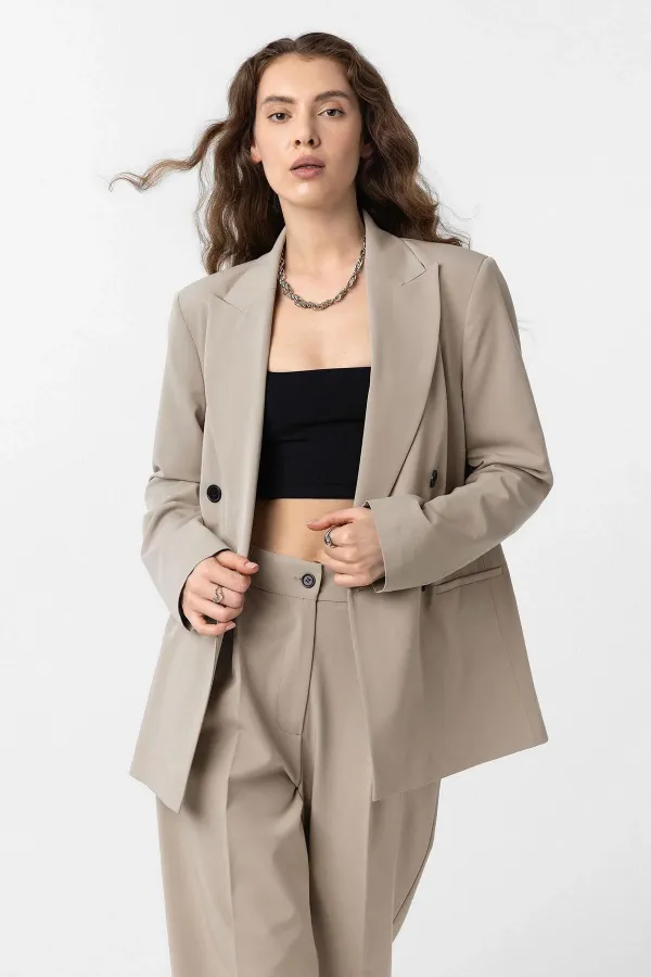 Antioch Bej Regular Fit Kruvaze Kadın Blazer Ceket