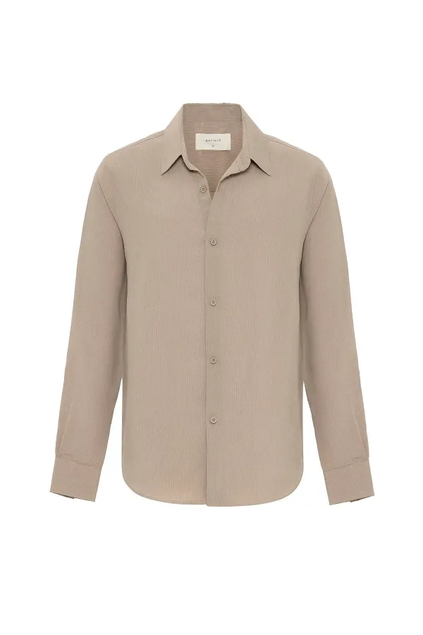 Chemise homme Antioch beige coupe décontractée en tissu modal
