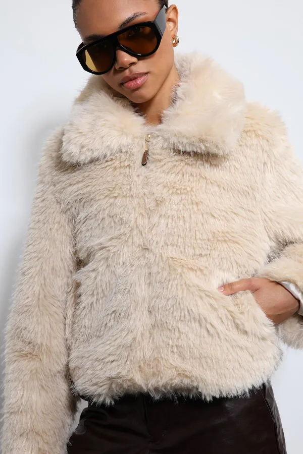 Antioch Ekru Peluş Görünümlü Mont