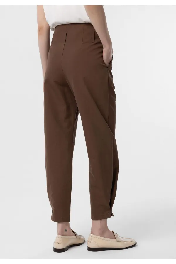 Pantalon Antioch Coffee taille haute à ourlet boutonné pour femme