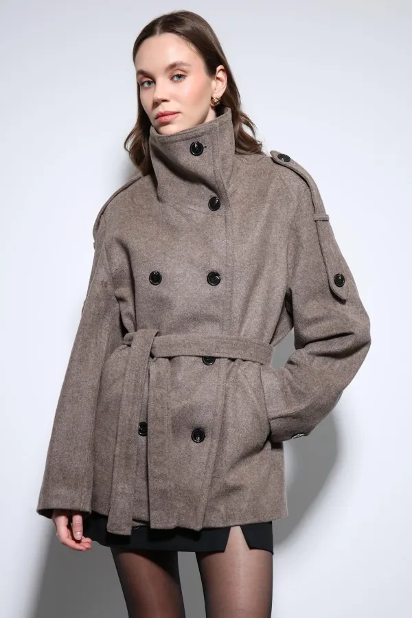 Manteau Antioch en vison à col montant et double boutonnage pour femme