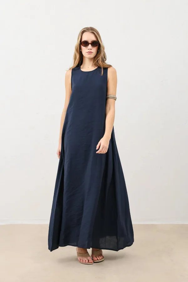 Robe midi Antioch bleu marine drapée à col halter