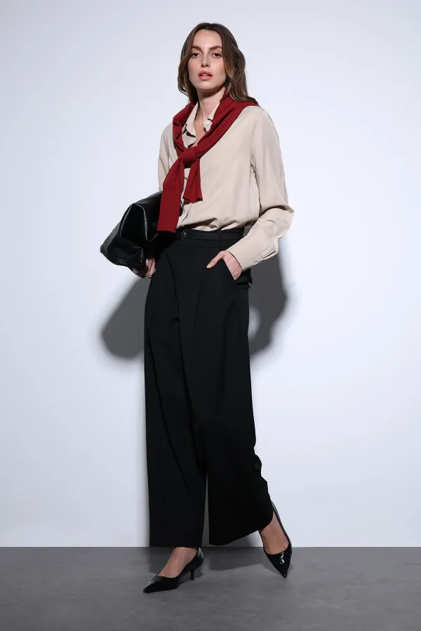 Antioch Siyah Pileli Palazzo Kadın Pantolon