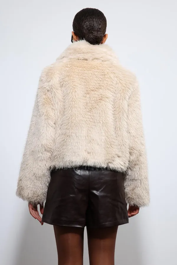 Antioch Ekru Peluş Görünümlü Mont