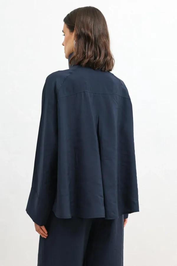Antioch Lacivert Özel Dik Yaka Kadın Gömlek