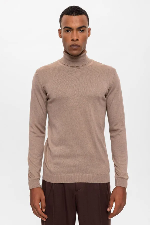 Pull à col roulé long en vison Antioch pour homme
