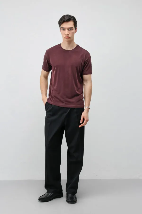 T-shirt homme Antioch Plum coupe classique en tissu technique modal