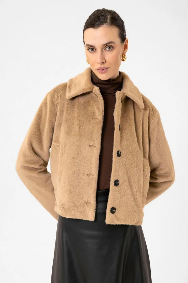 Manteau court en fausse fourrure Antioch Camel pour femme