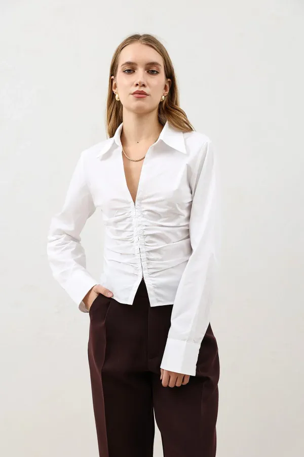Chemise Antioch blanche en popeline froncée pour femme