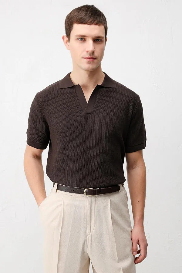 T-shirt en maille texturée haut de gamme Antioch Coffee pour homme