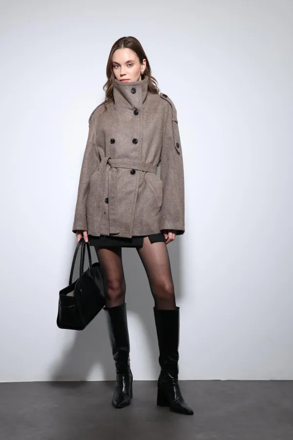 Manteau Antioch en vison à col montant et double boutonnage pour femme