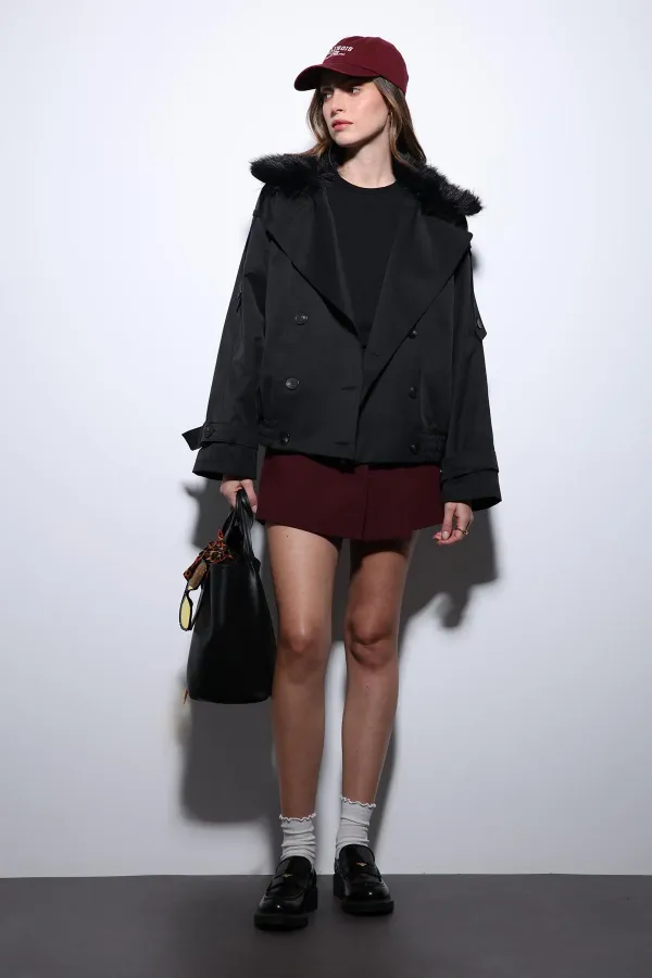 Antioch Siyah Suni Kürklü Kısa Kadın Trençkot