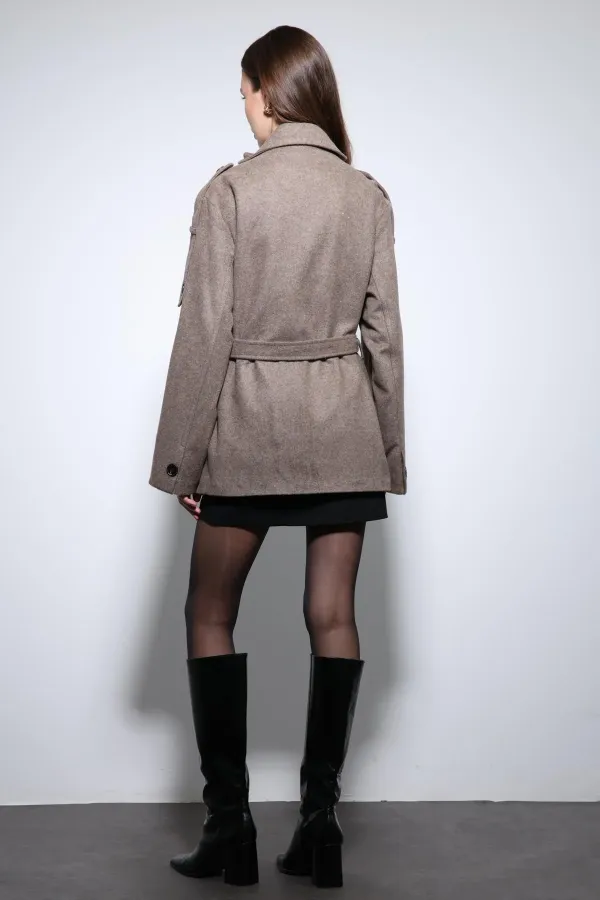 Manteau Antioch en vison à col montant et double boutonnage pour femme