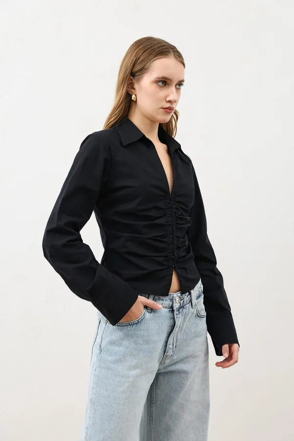 Chemise Antioch noire froncée en popeline pour femme