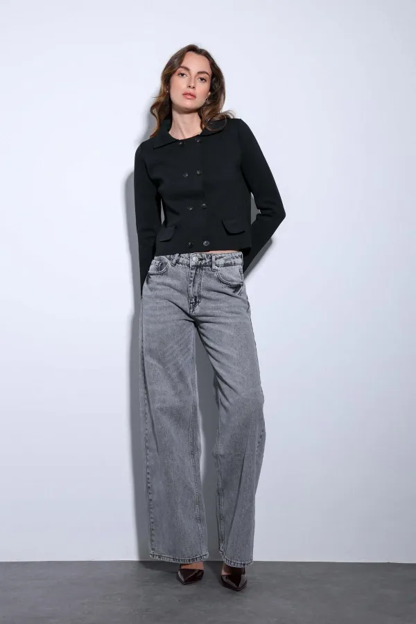 Antioch Black Double-Breasted Women's Knitted Cardigan