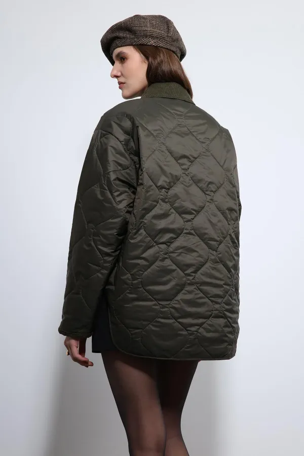 Antioch Haki Kontrast Yaka Desenli Mont