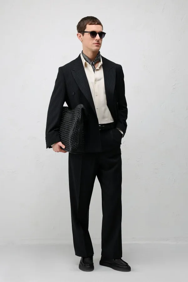 Costume rayé noir Antioch coupe décontractée pour homme