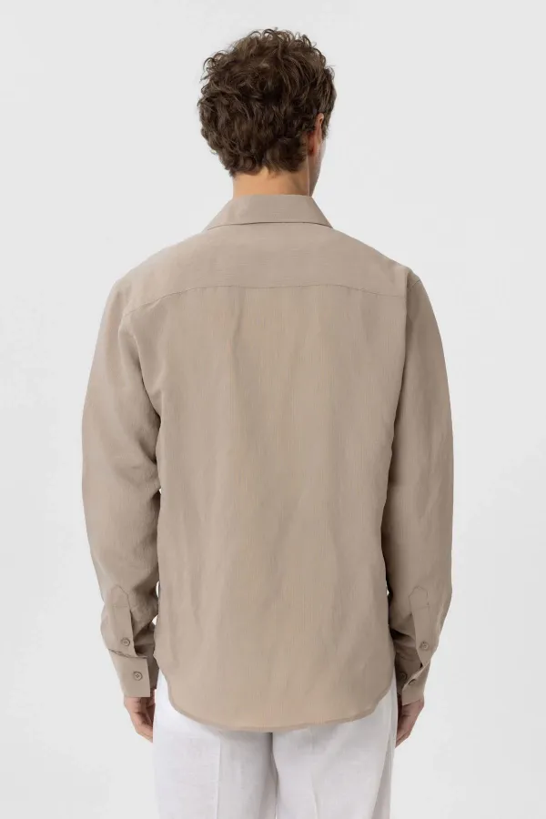 Chemise homme Antioch beige coupe décontractée en tissu modal