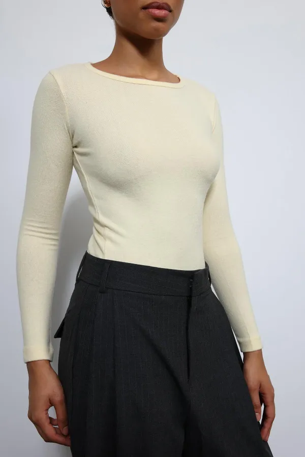 T-shirt basique jaune à manches longues Antioch