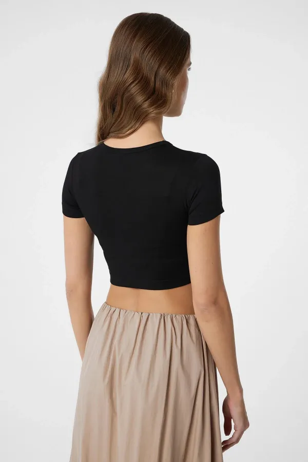 Haut court basique noir Antioch pour femme