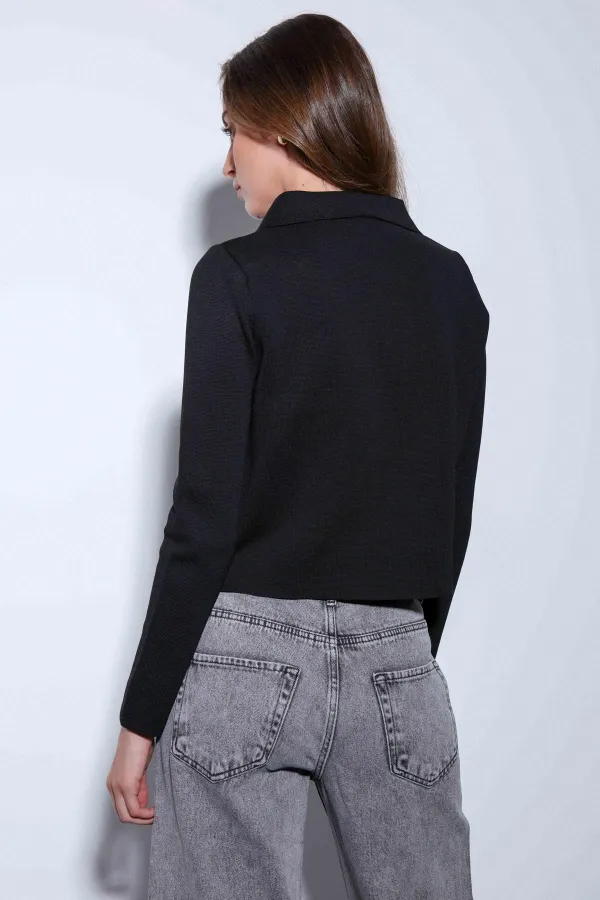 Antioch Black Double-Breasted Women's Knitted Cardigan