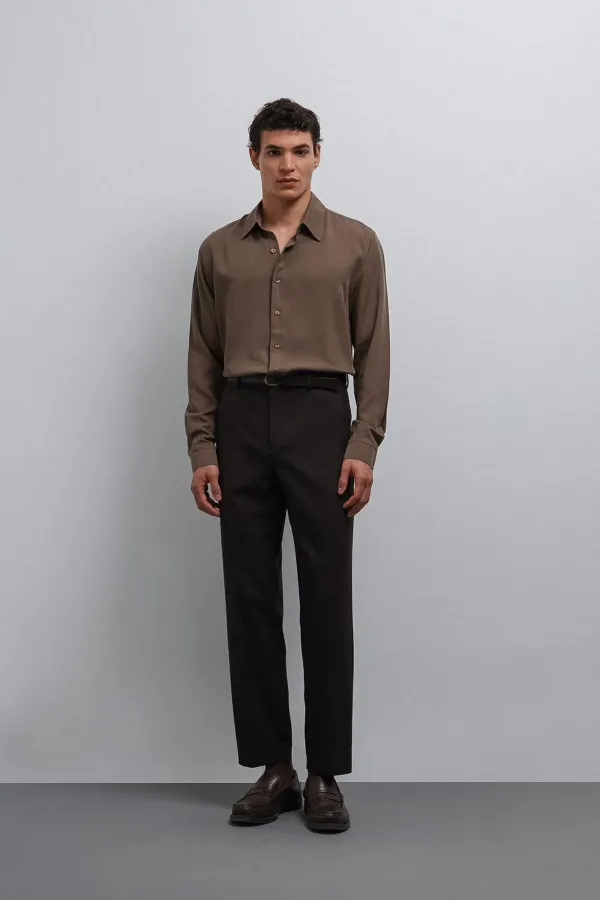 Pantalon Antioch Coffee pour homme, coupe fuselée