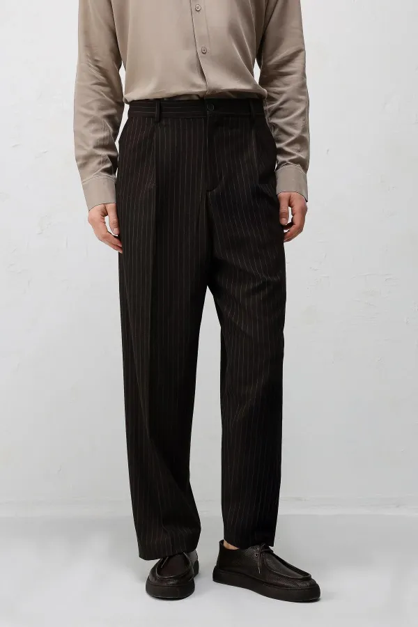 Costume rayé coupe décontractée Antioch Coffee pour homme