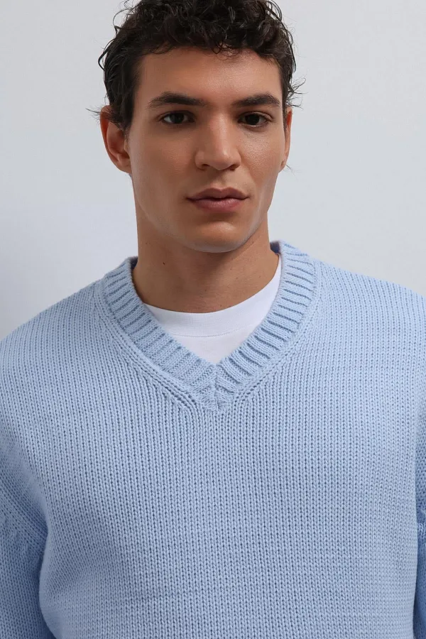 Pull Antioch Bebe bleu texturé à col en V pour garçon