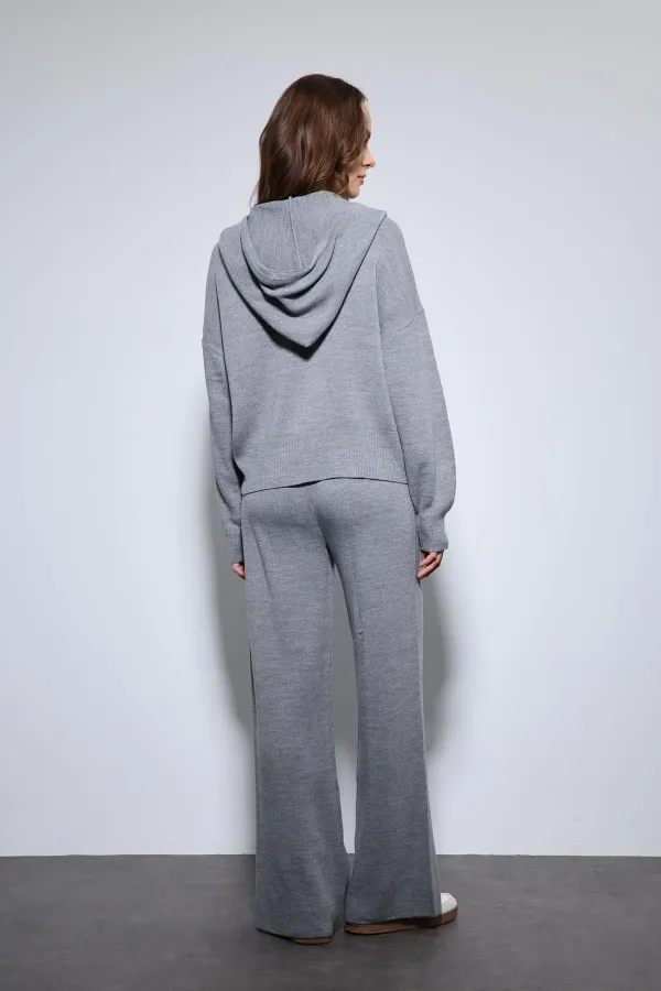 Antioch Gri Kapüşonlu Üst Ve Geniş Paça Triko Takım
