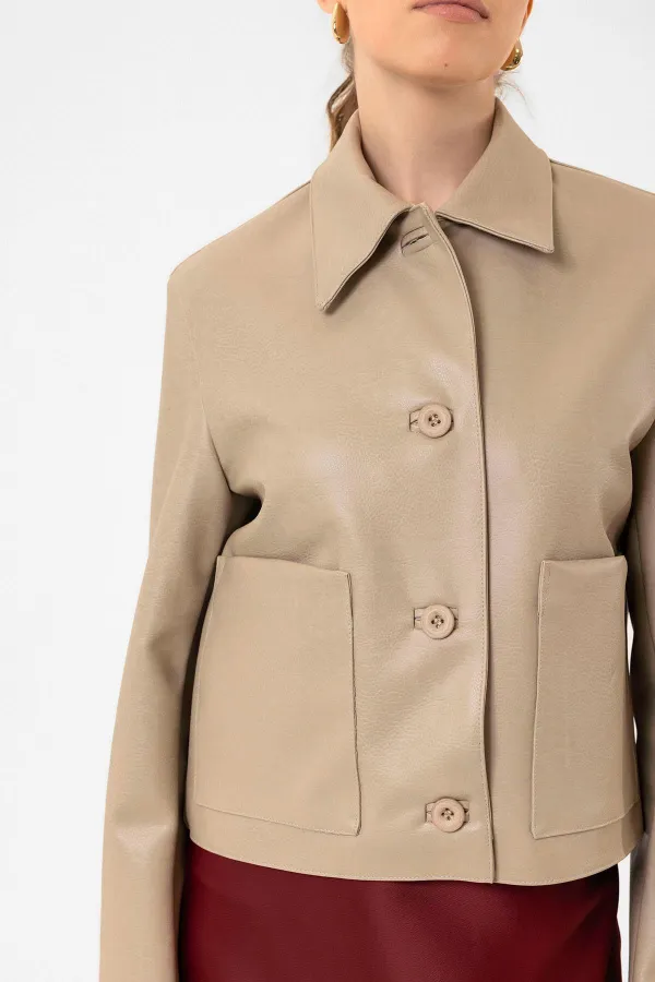 Antioch Bej Kadın Polo Yaka Suni Deri Ceket