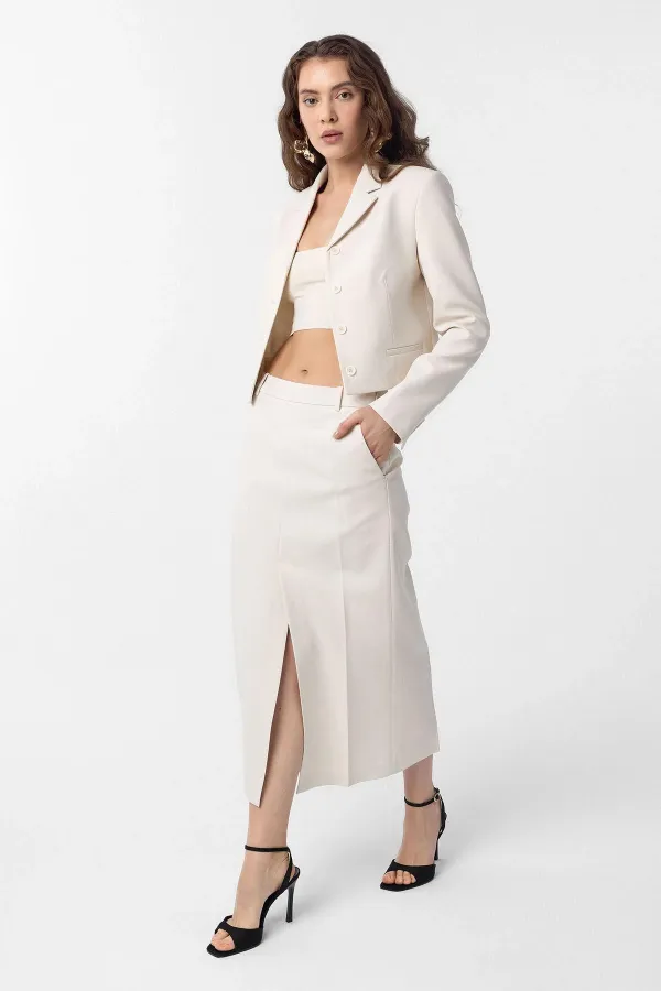 Antioch Ekru Crop Kadın Blazer Ceket