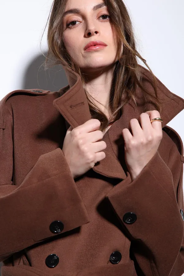 Antioch Kahve Dik Yaka Kruvaze Kadın Kaban