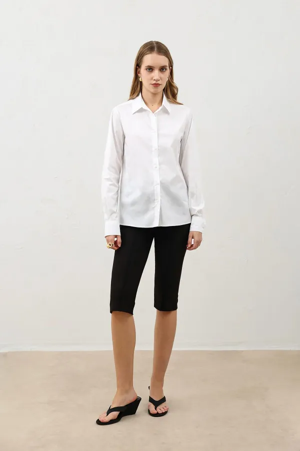Chemise Antioch blanche basique coupe slim pour femme