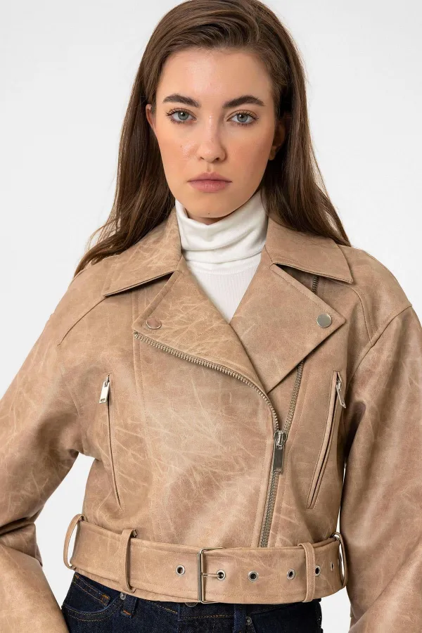 Antioch Bej Kadın Suni Deri Crop Biker Ceket