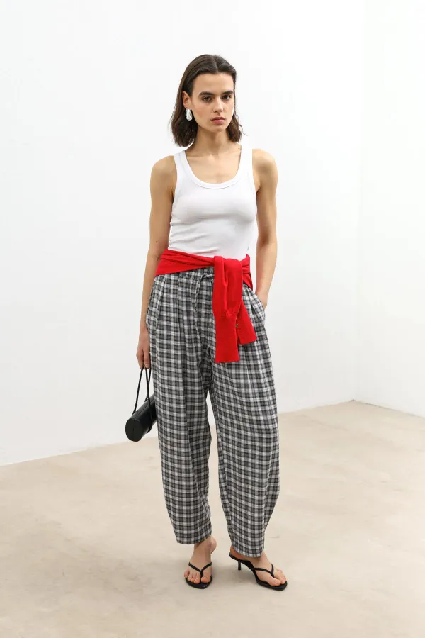 Pantalon à carreaux Antioch gris à ourlet ajustable pour femme