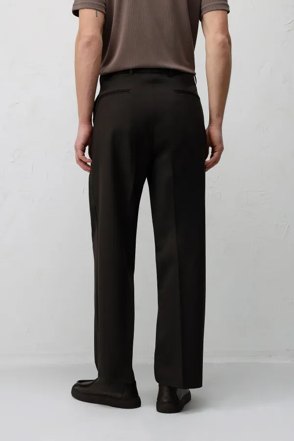 Antioch Koyu Kahve Pileli Relaxed Fit Erkek Pantolon