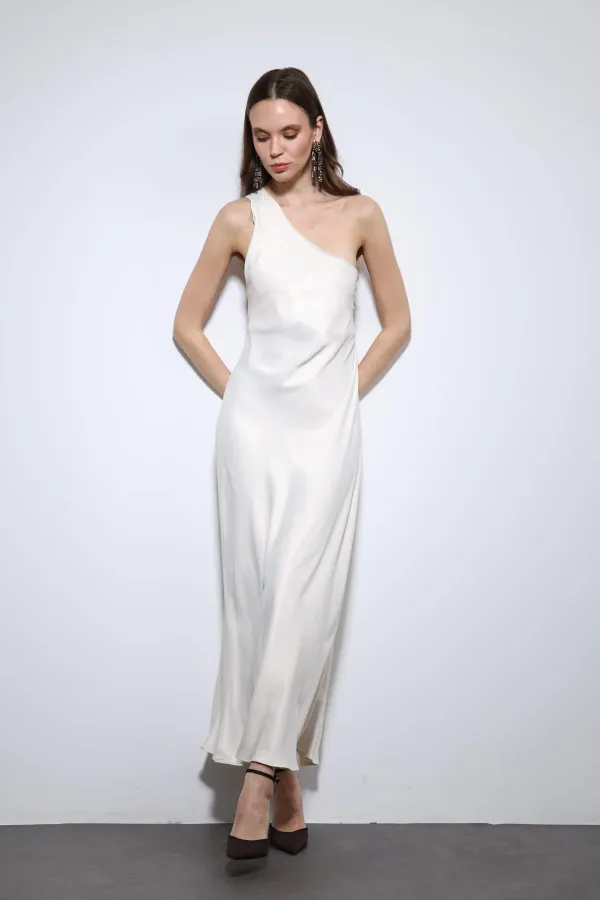 Robe longue en satin à col asymétrique Antioch Stone